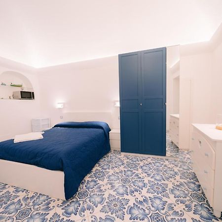 Amalfi Residenza Centrale ภายนอก รูปภาพ