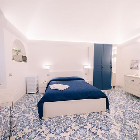 Amalfi Residenza Centrale ภายนอก รูปภาพ