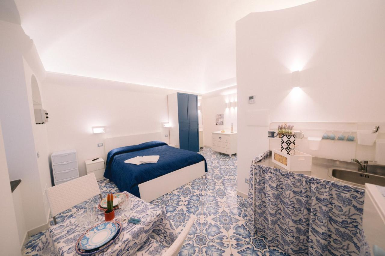 Amalfi Residenza Centrale ภายนอก รูปภาพ